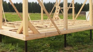 Сарай на винтовых сваях или хозблок на сваях Биробиджан цена от 2530 руб. / шт.